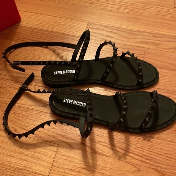 Steve Madden Black transport travel sandal 8M NWOT - Picture 1 of 6